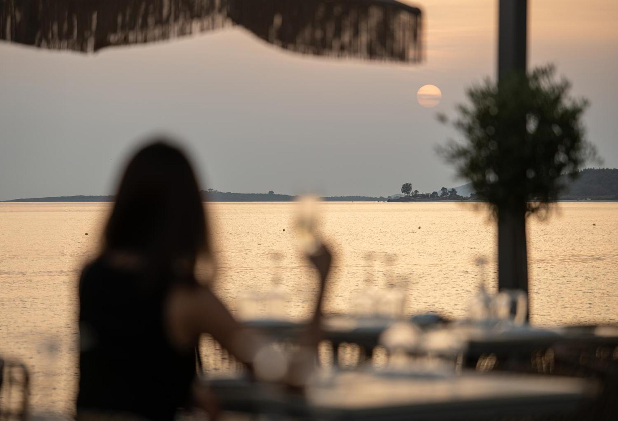 Oniro Boutique Hotel Toroni Eksteriør bilde